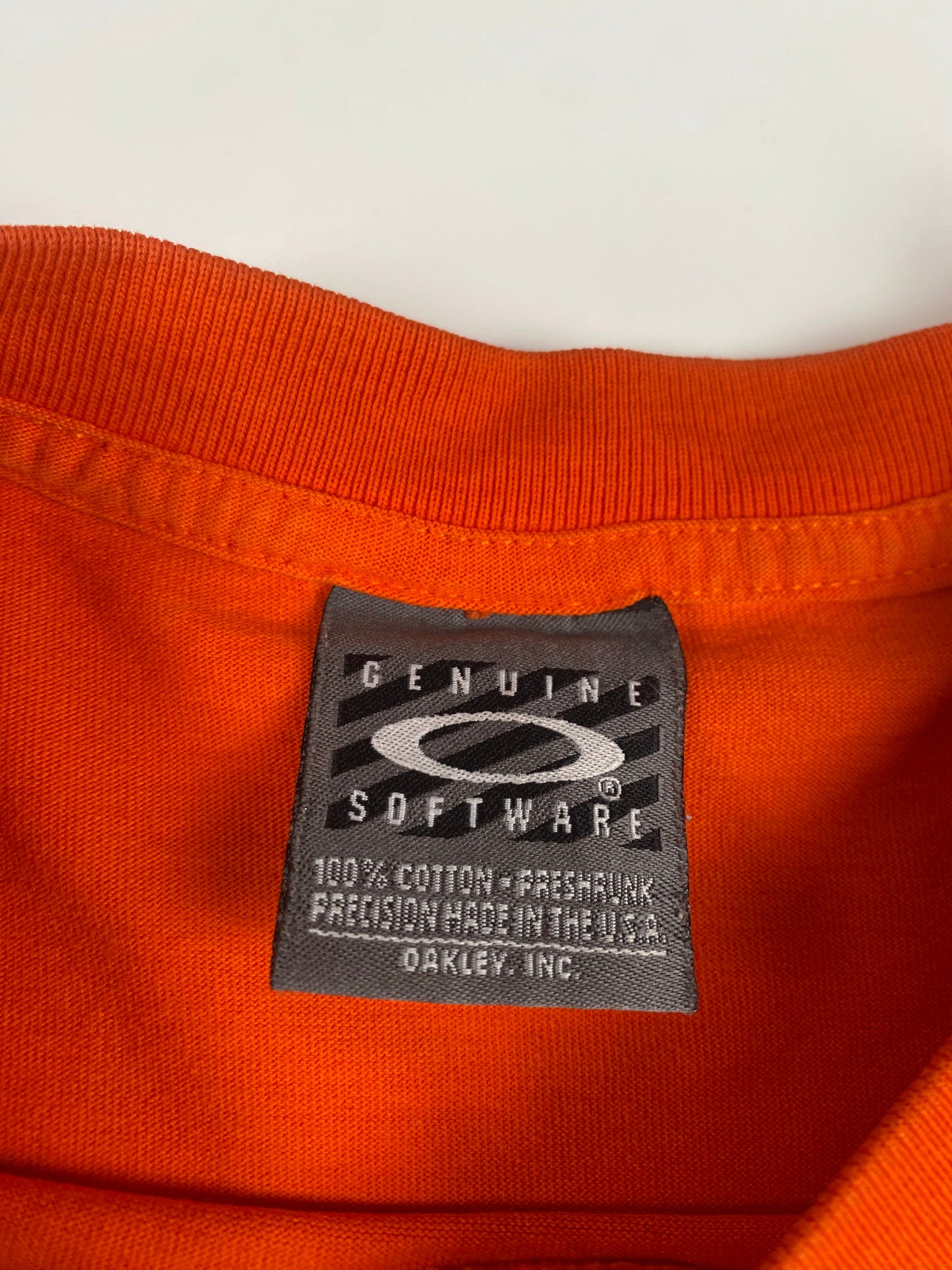 Authentic Vintage Oakley Racing Jacket T-Shirt (L)