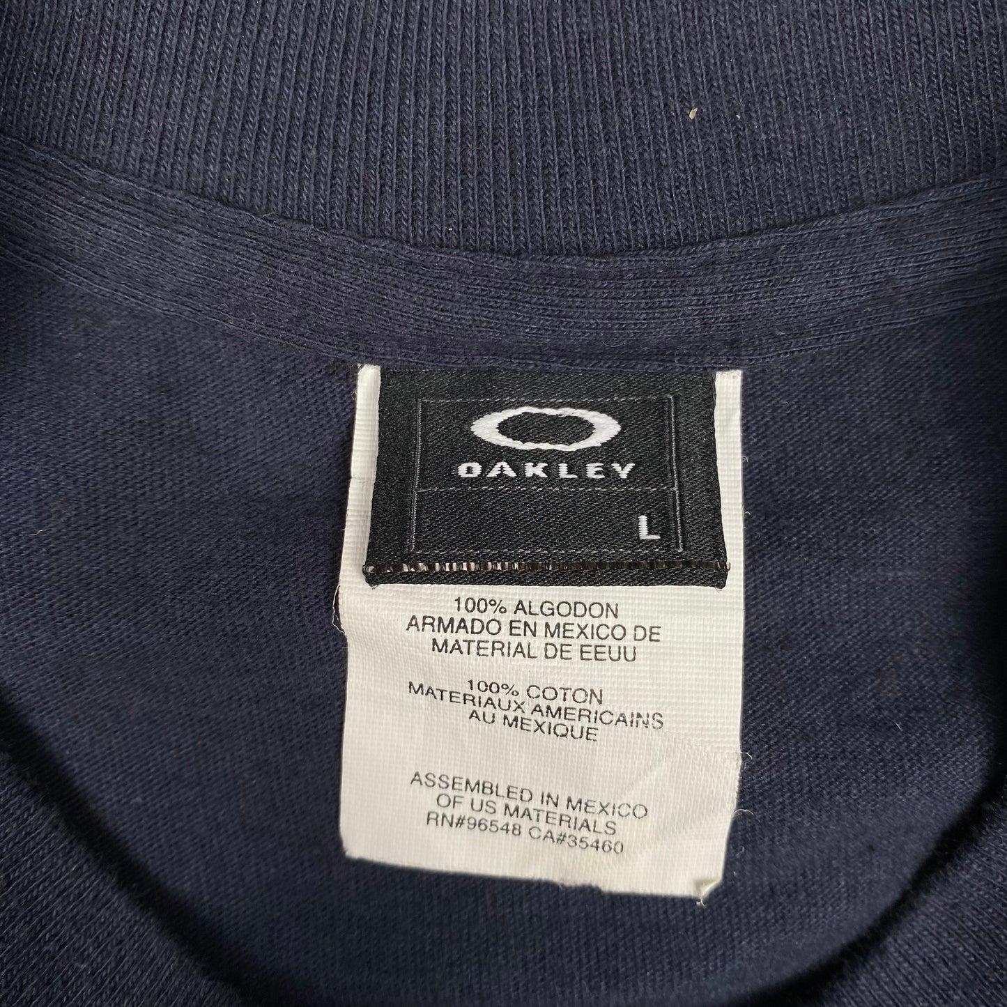 Authentic Vintage Oakley Long Sleeve Tee (L)
