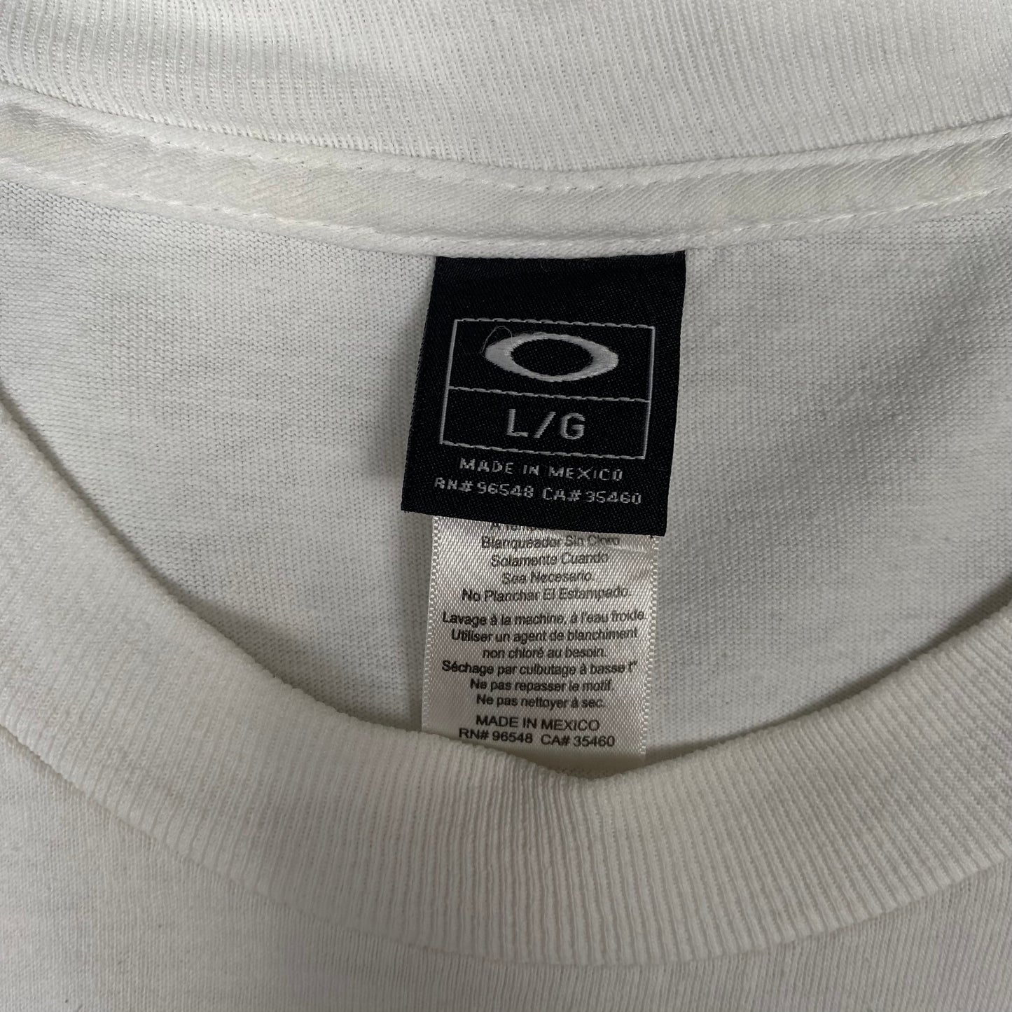Authentic Vintage Oakley Tee (L)