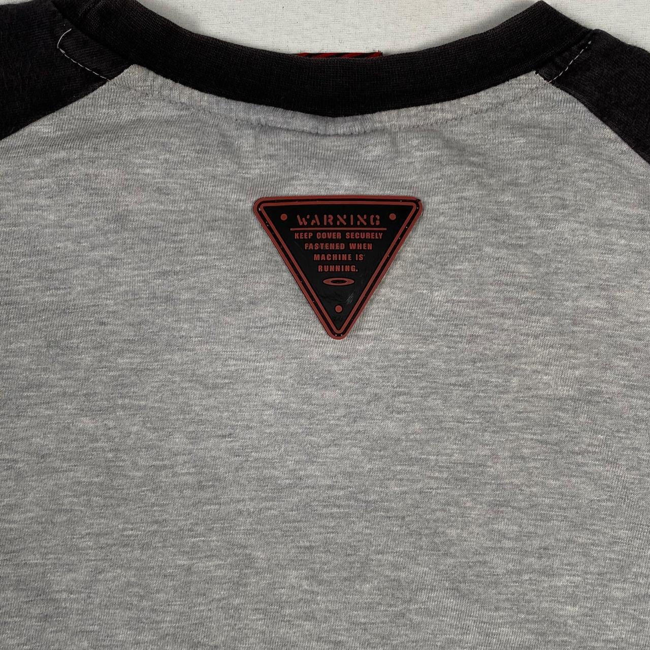 Authentic Vintage Oakley Software T-Shirt  (L)