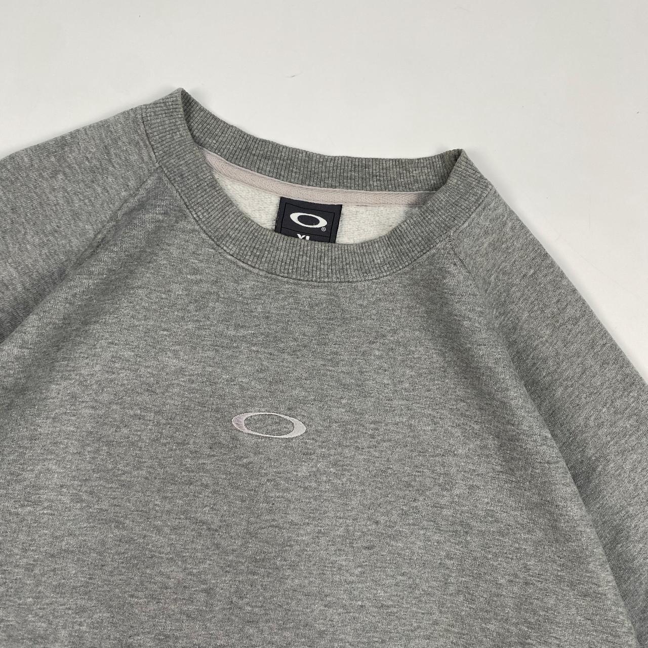 Authentic Vintage Oakley Sweatshirt (L)
