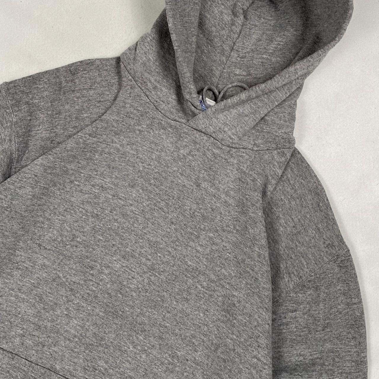 Authentic Vintage Russell Athletic Blank Sweatshirt (M)