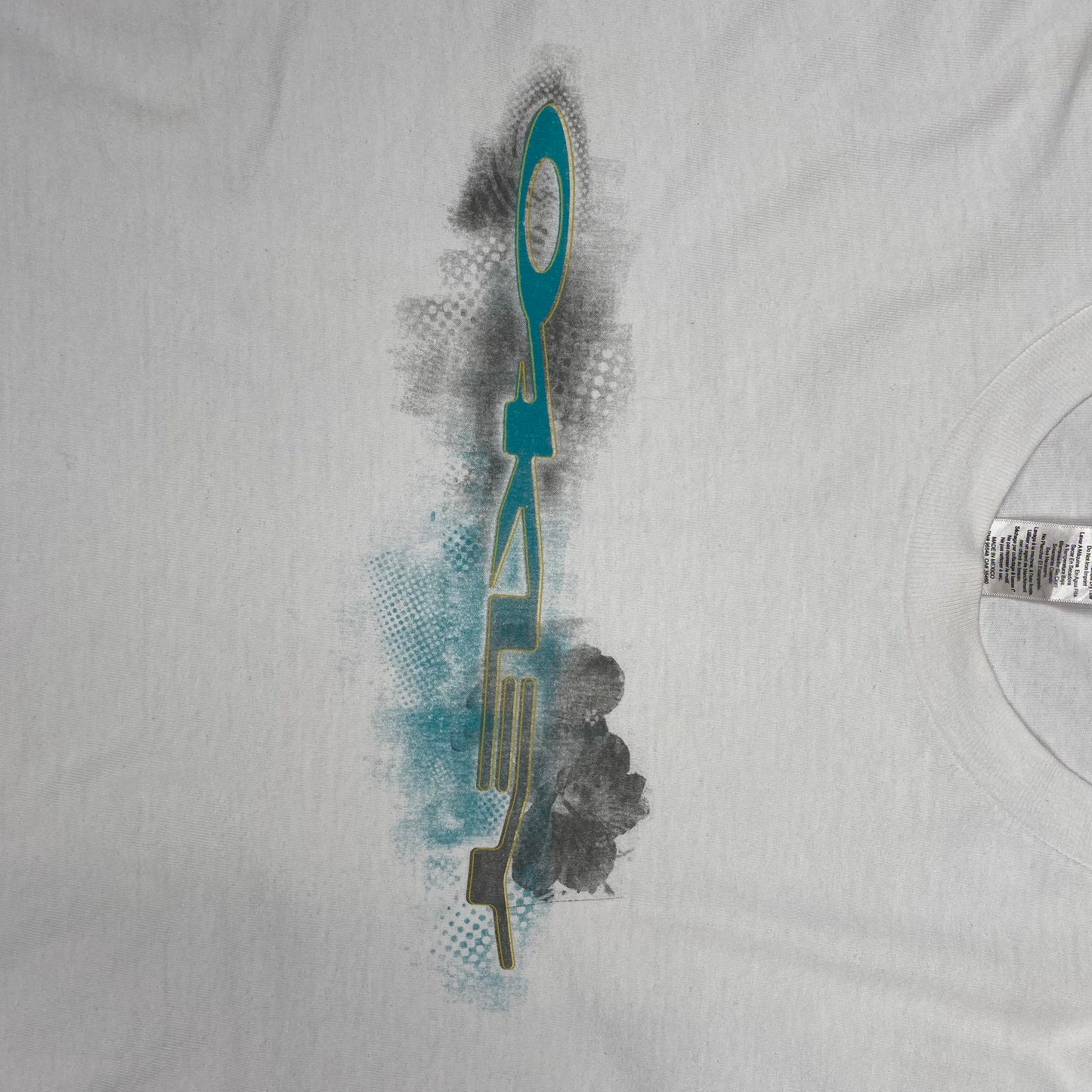 Authentic Vintage Oakley Tee (L)