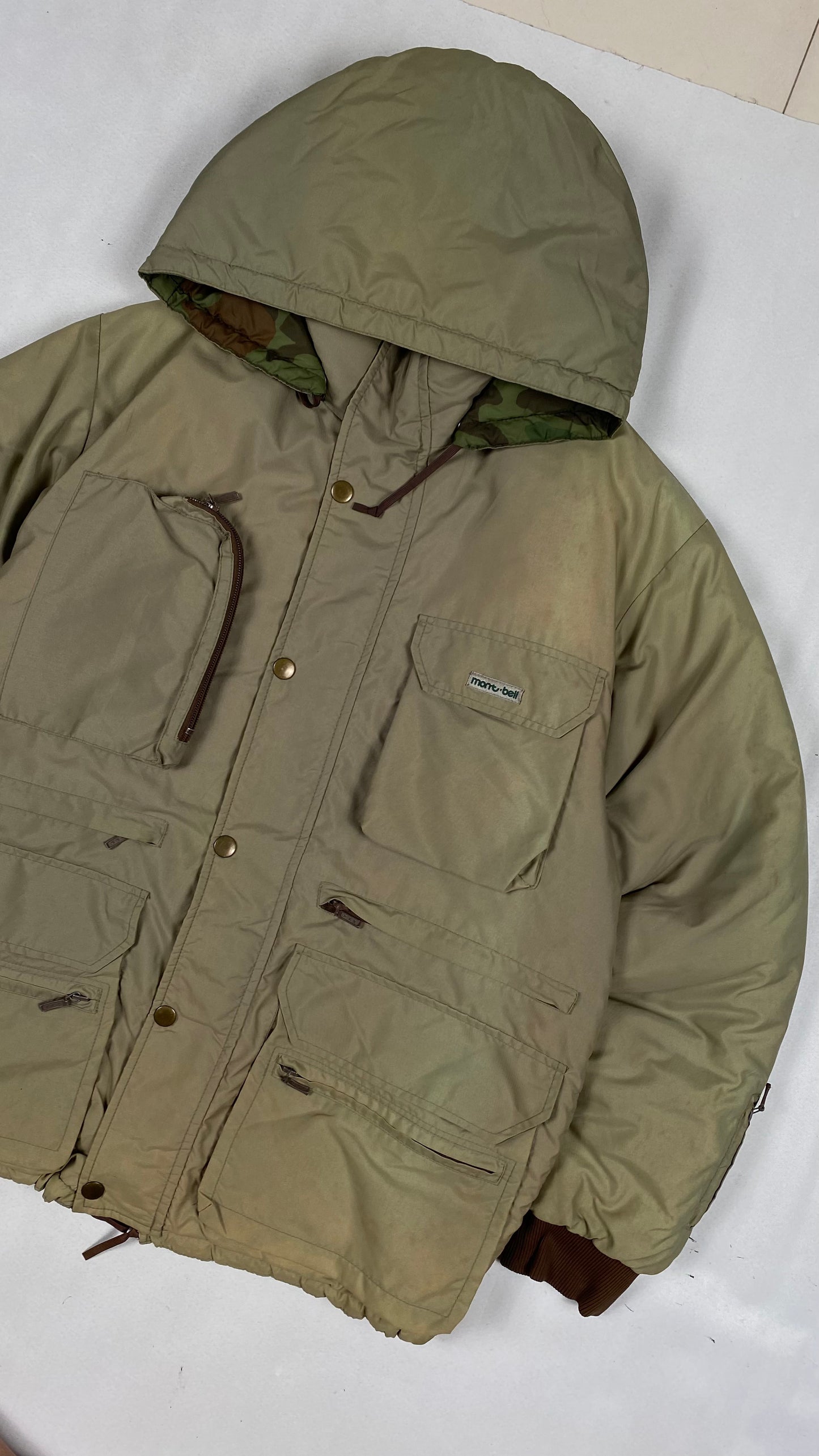 Authetic Vintage Montbell Fishing Jacket (L)