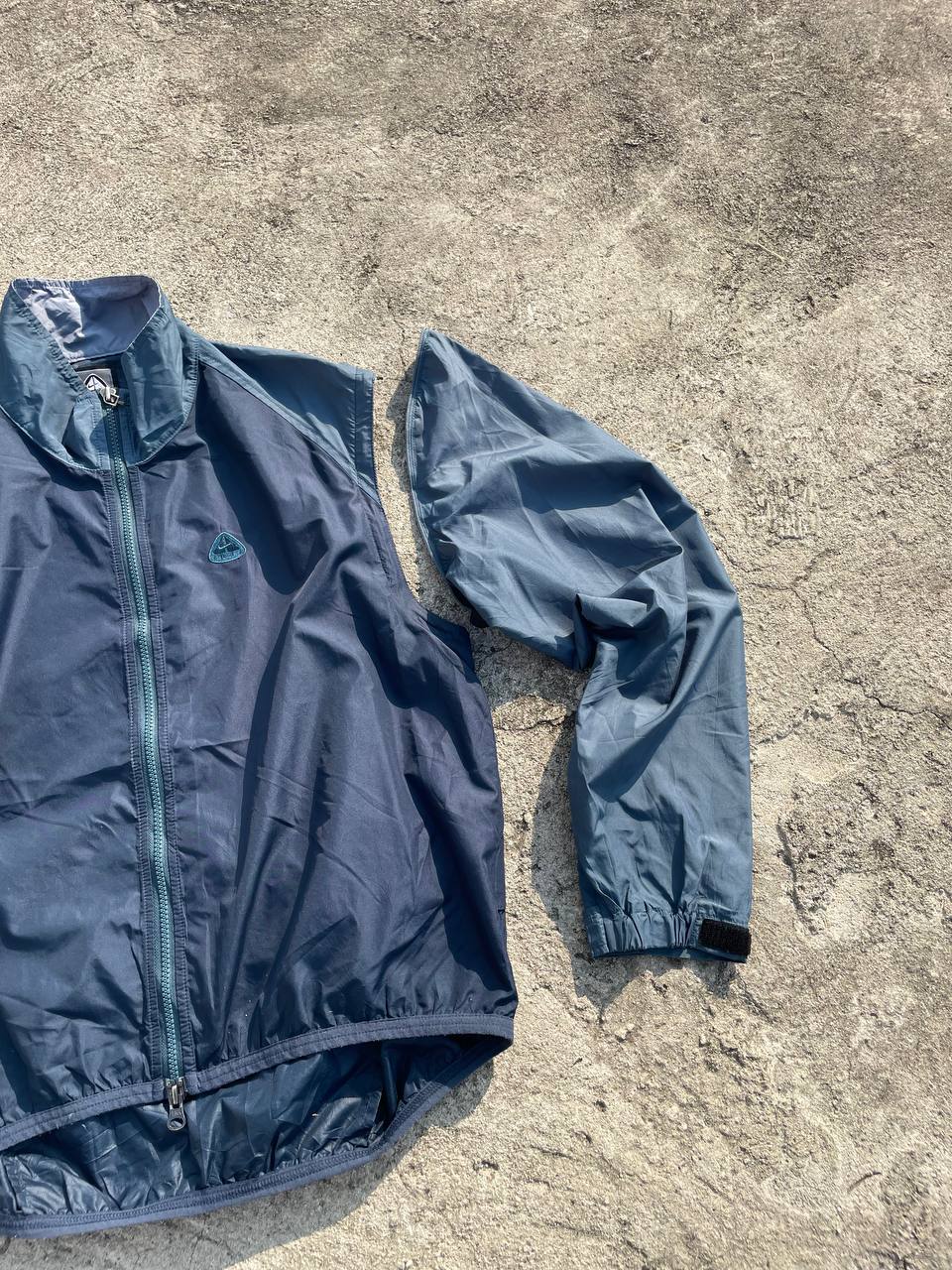 Authentic Vintage Nike ACG Outer Layer 3 Convertible Jacket Vest (1990s) (M)