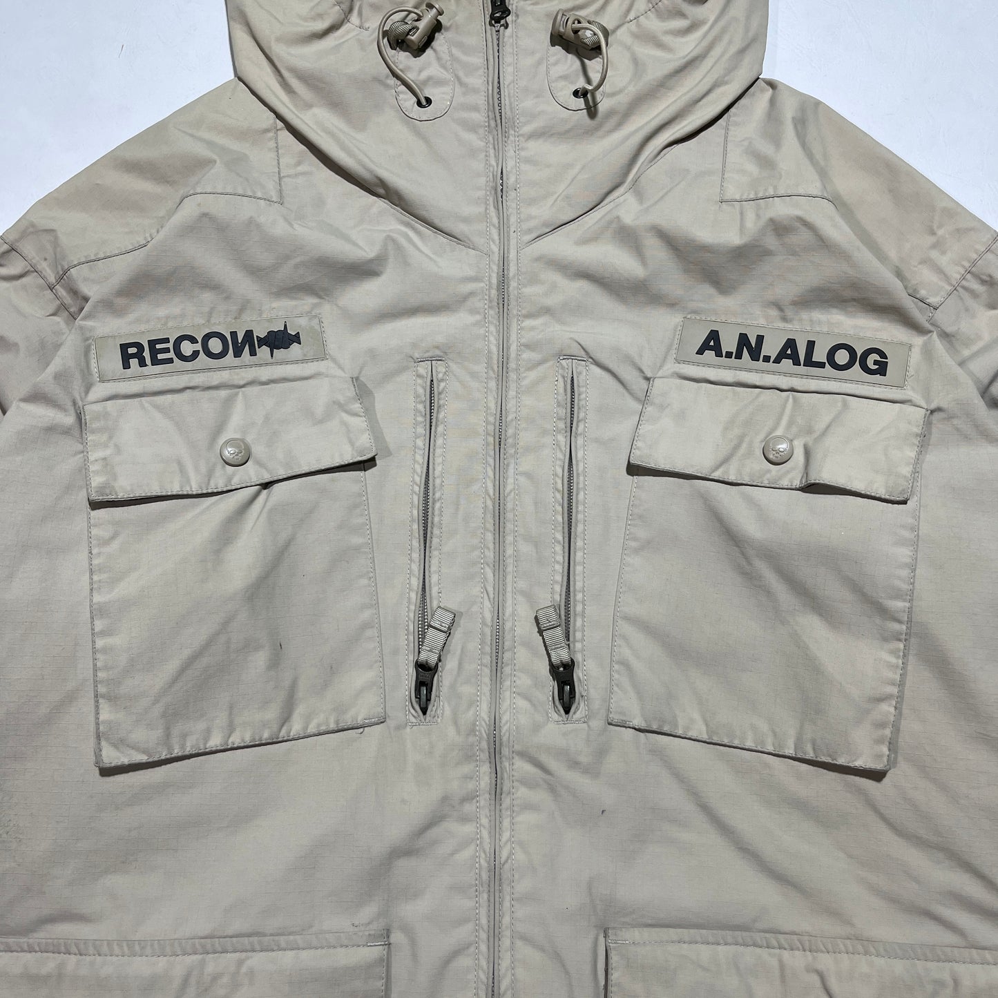 Authetic Vintage 00's Burton Analog Jacket (XL)