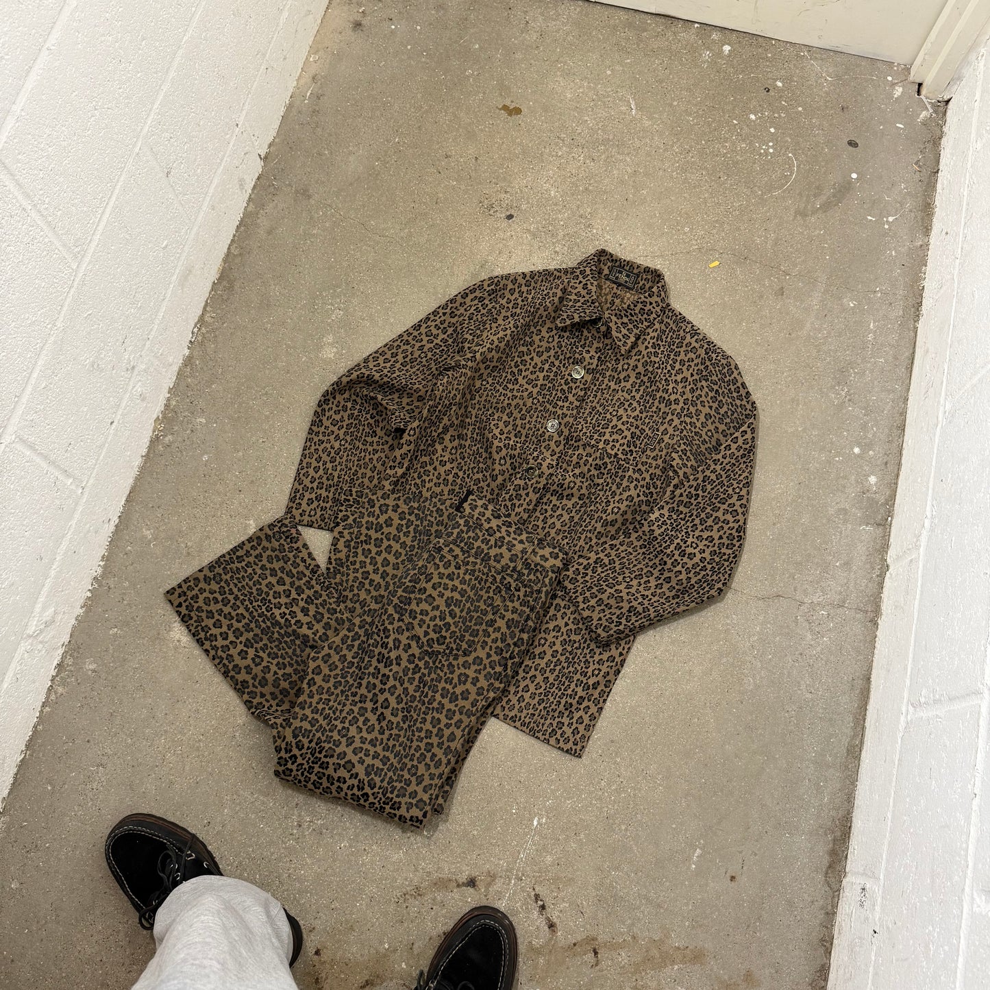 Authentic Vintage Women's Fendi Leopard Print Suit Set (M)