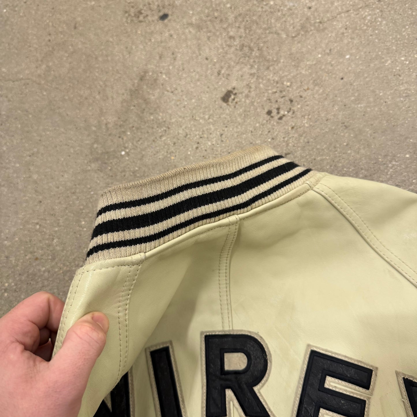 Authentic Vintage Avirex USA LeatherJacket (L)