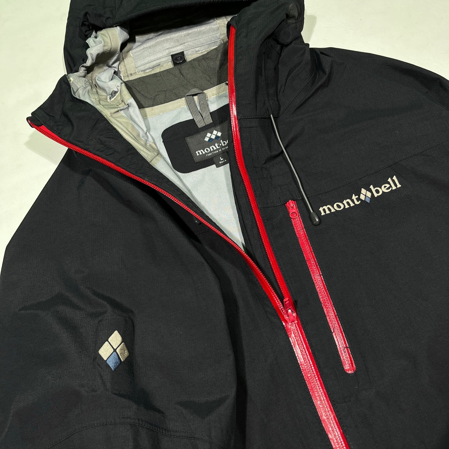 Authentic Montbell Jacket (L)