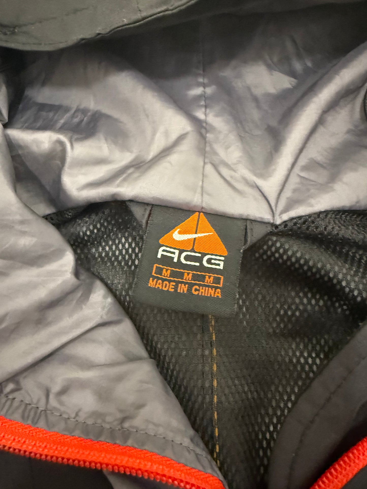 Authentic Vintage Nike ACG Jacket (M)