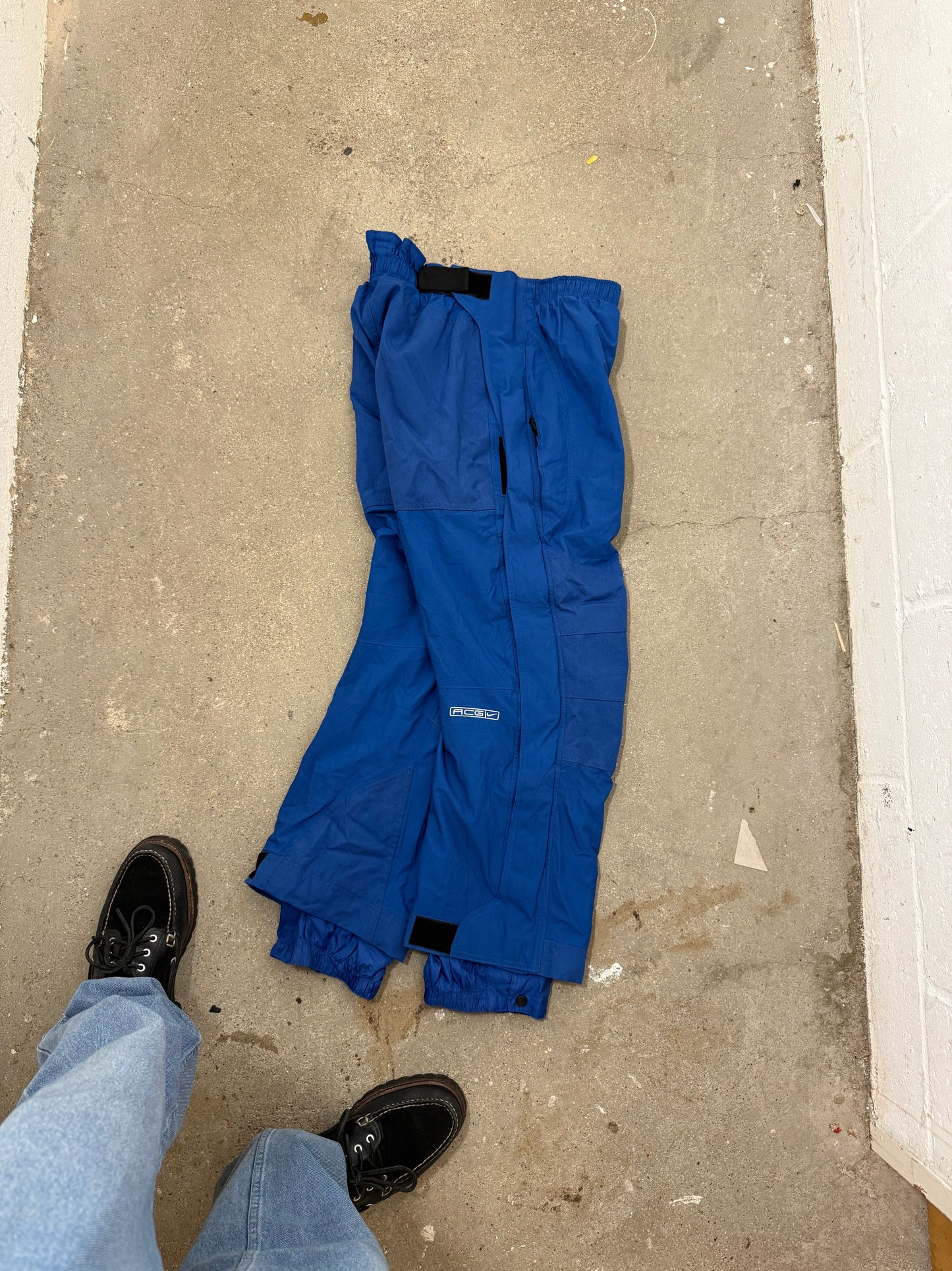 Authentic Vintage Nike ACG Ski Cargo Trousers (L)