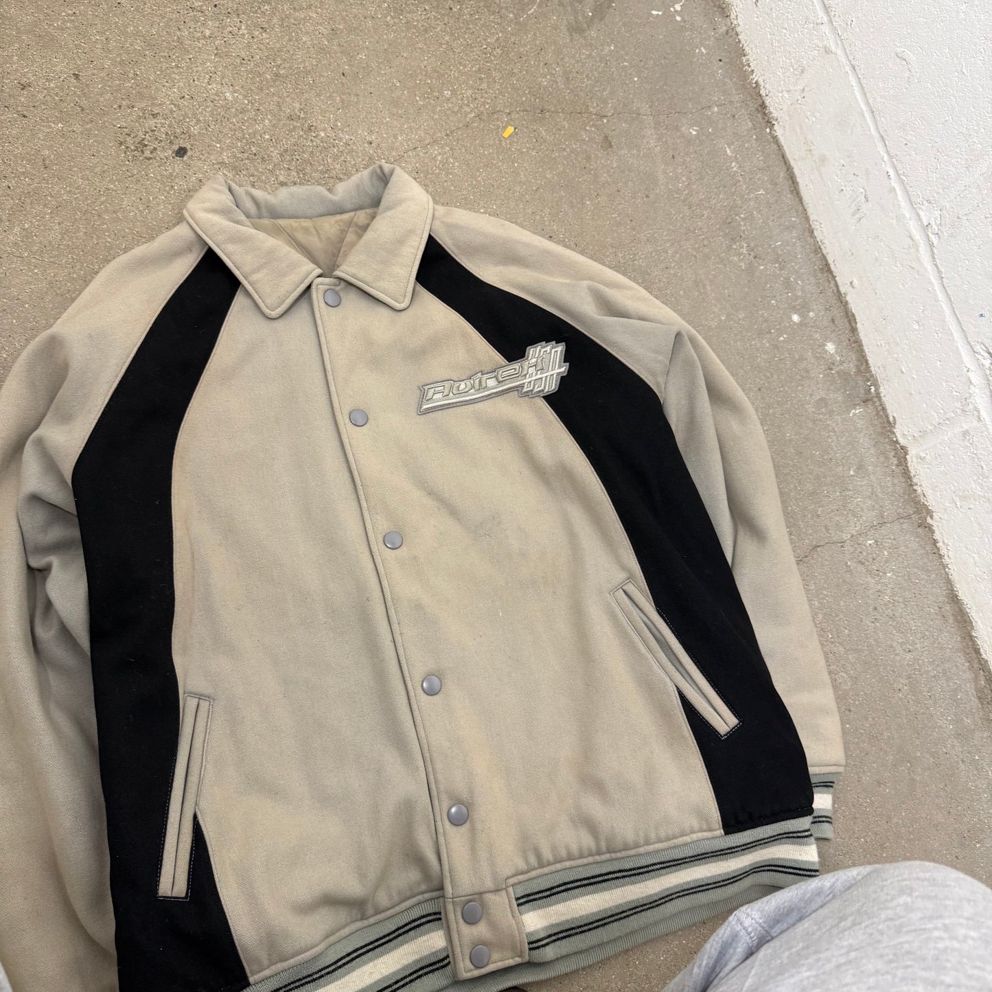 Authentic Vintage Avirex USA Jacket (XL)