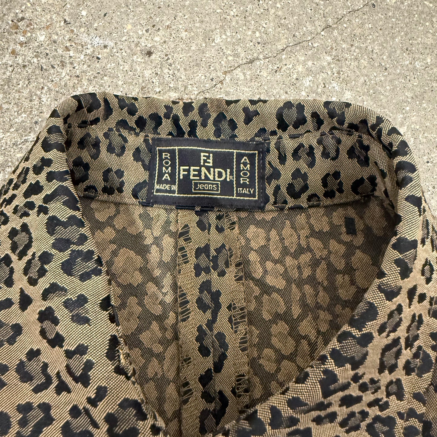 Authentic Vintage Women's Fendi Leopard Print Suit Set (M)