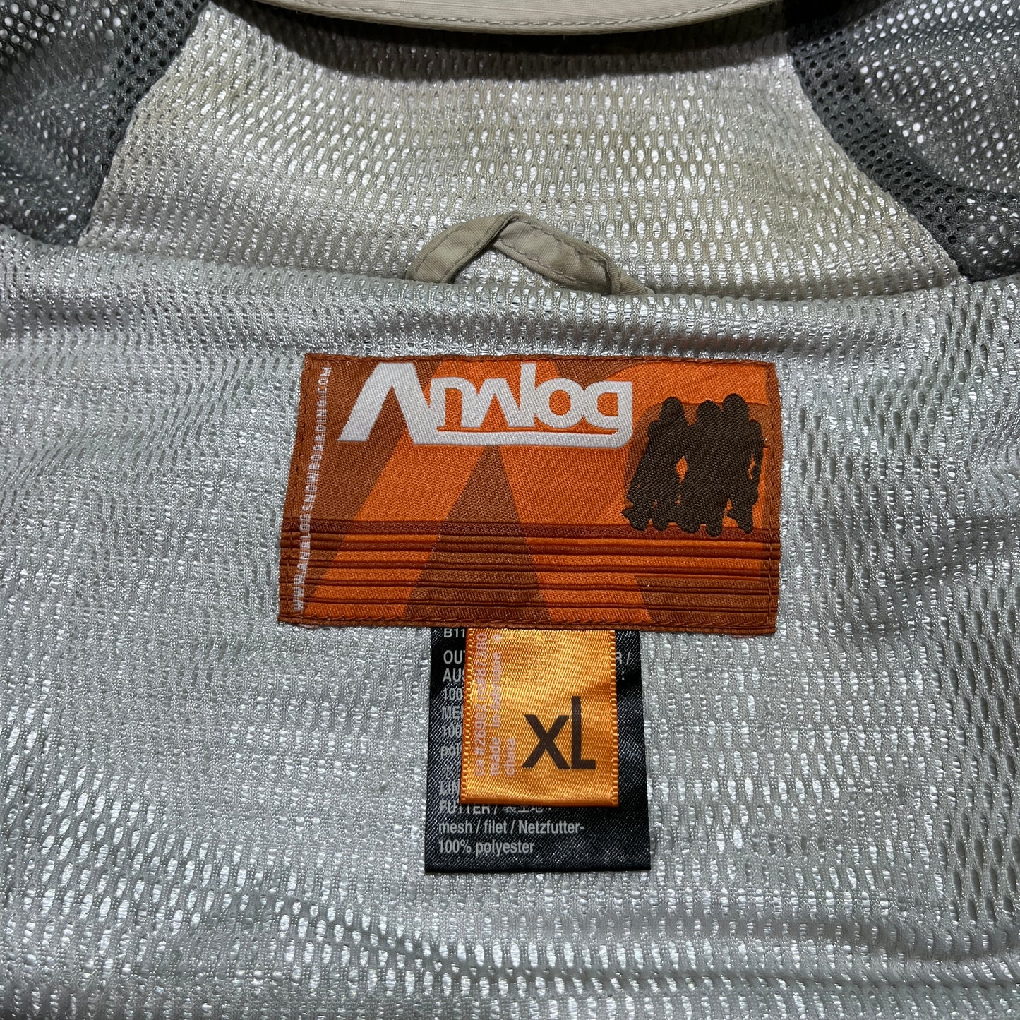 Authetic Vintage 00's Burton Analog Jacket (XL)